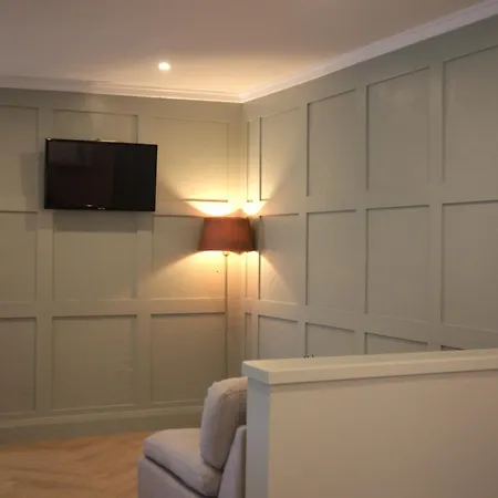 The Garden Retreat *